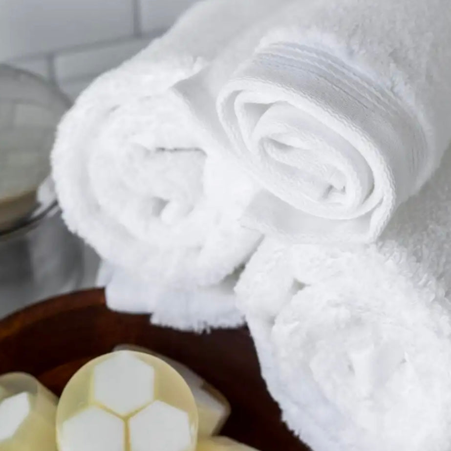 *BEST SELLER* WELCOME HOME- Fresh Linen Odor Eliminator